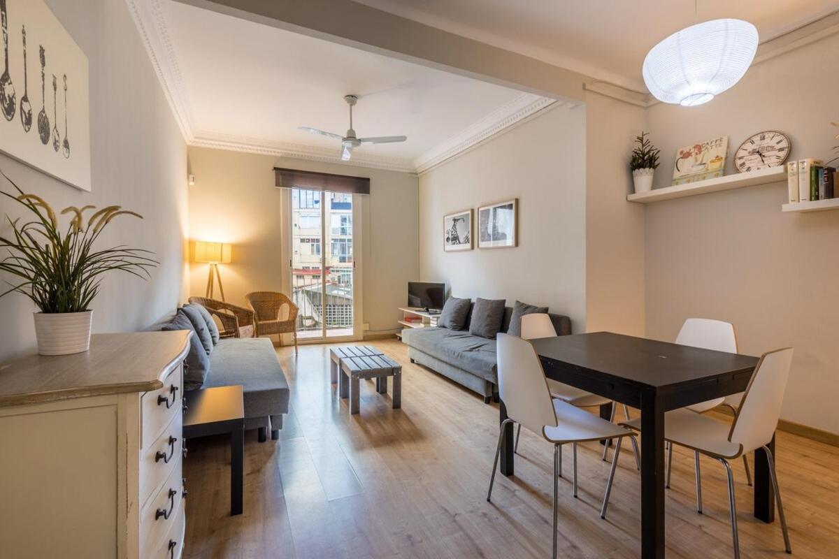 Apartamento 23par1007 Comfortable In Paralel *