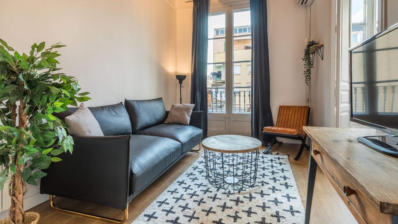 21per3 - Cozy In De Gracia Apartamento *
