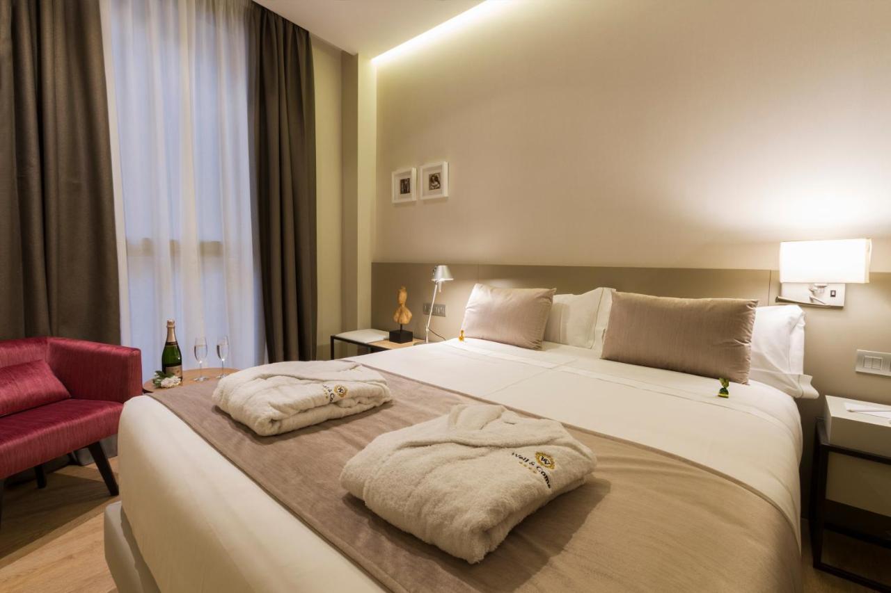 Hotel Well And Barcelona