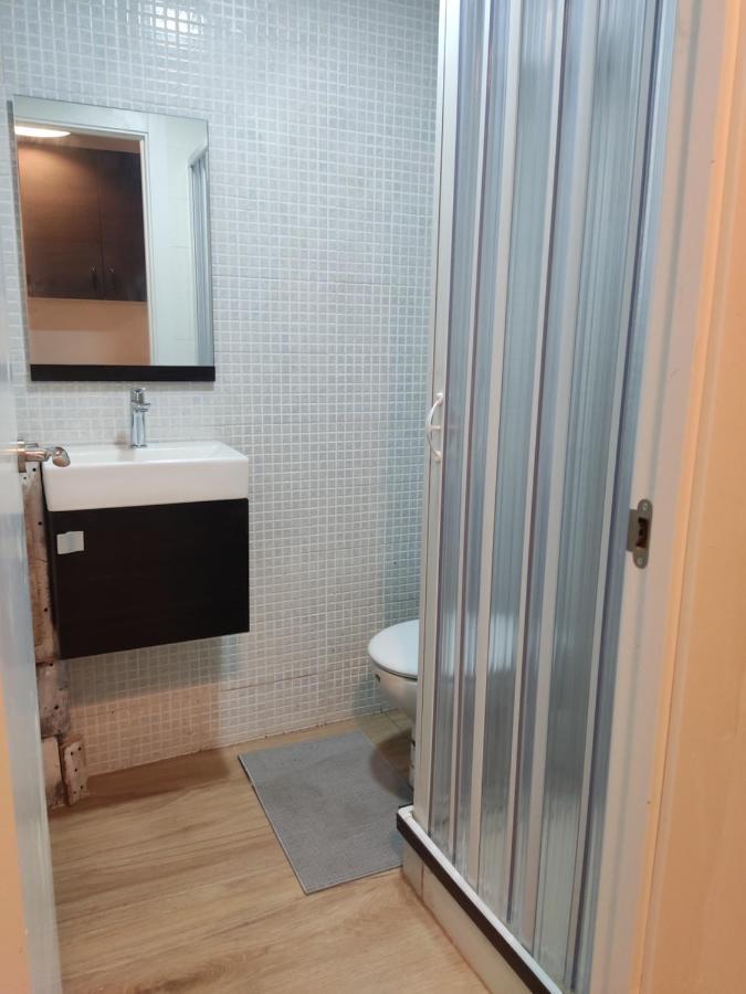 Mini House Loft 25m2 In Barcelona