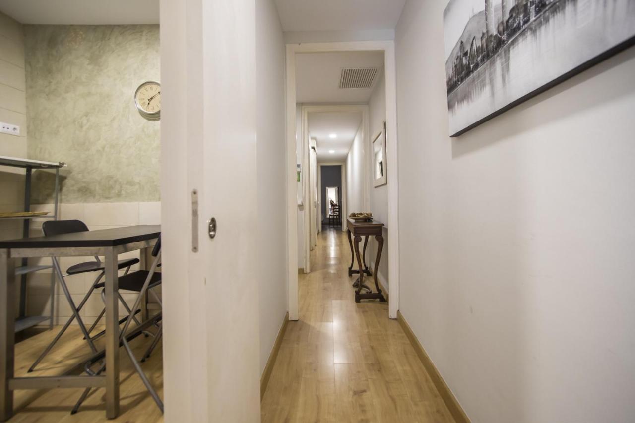 23par1007 Comfortable In Paralel Apartamento