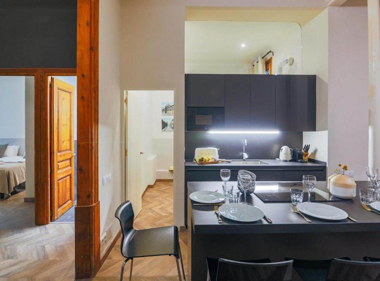 Avinyó- New Listing -spacious Loft In The Gothic Quarter! Barcelona