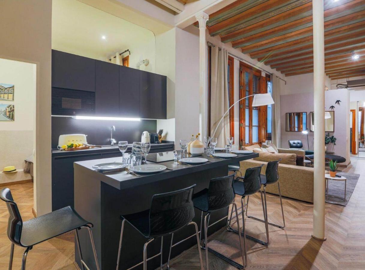 Apartamento Avinyó- New Listing -spacious Loft In The Gothic Quarter!