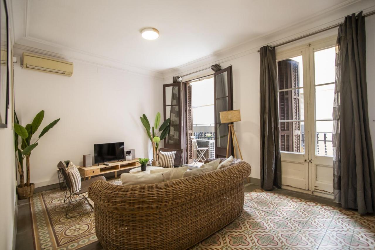 P2sal1071- Elegant In Carrer De Salinas Apartamento Barcelona