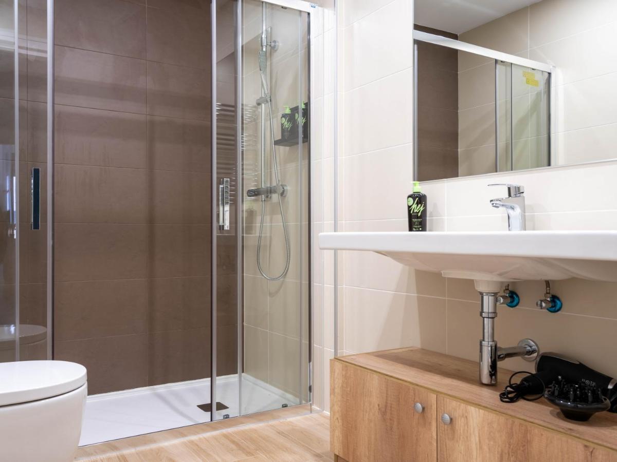Limehome Carrer De Besalú 90 Barcelona
