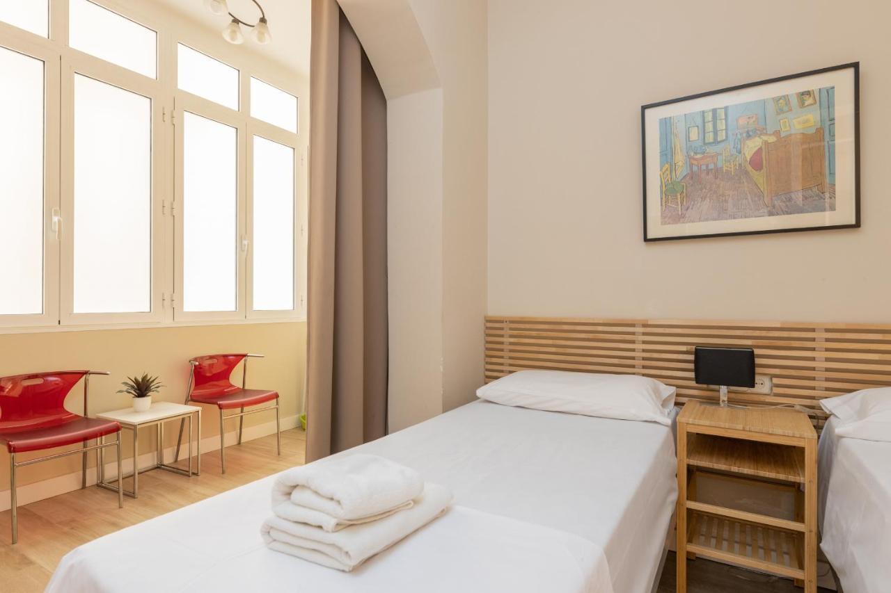 Aparteasy - Family 4-bedroom Apartamento Barcelona