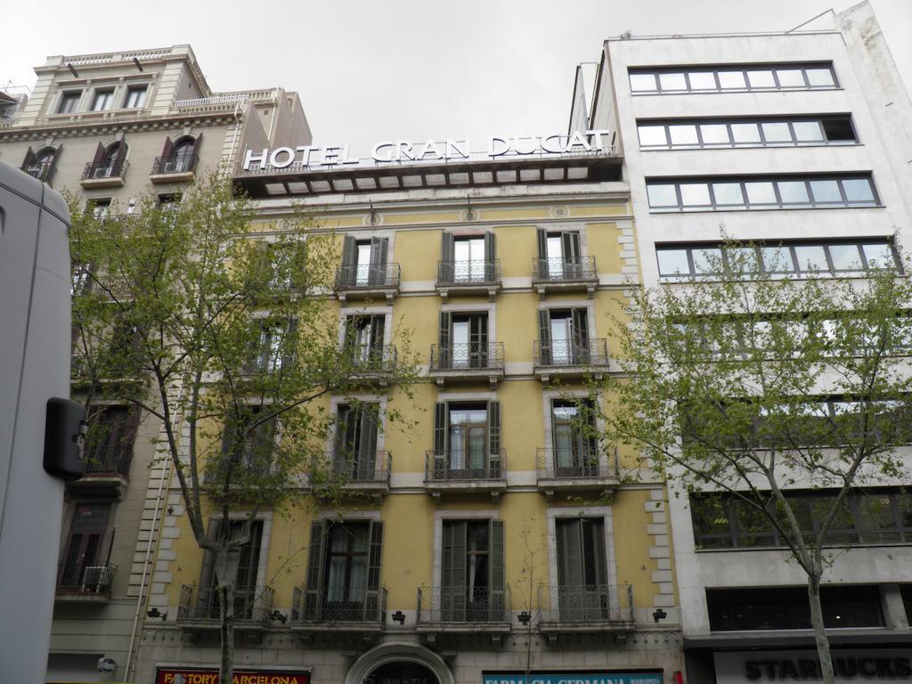 Hotel Bypillow Mothern Barcelona