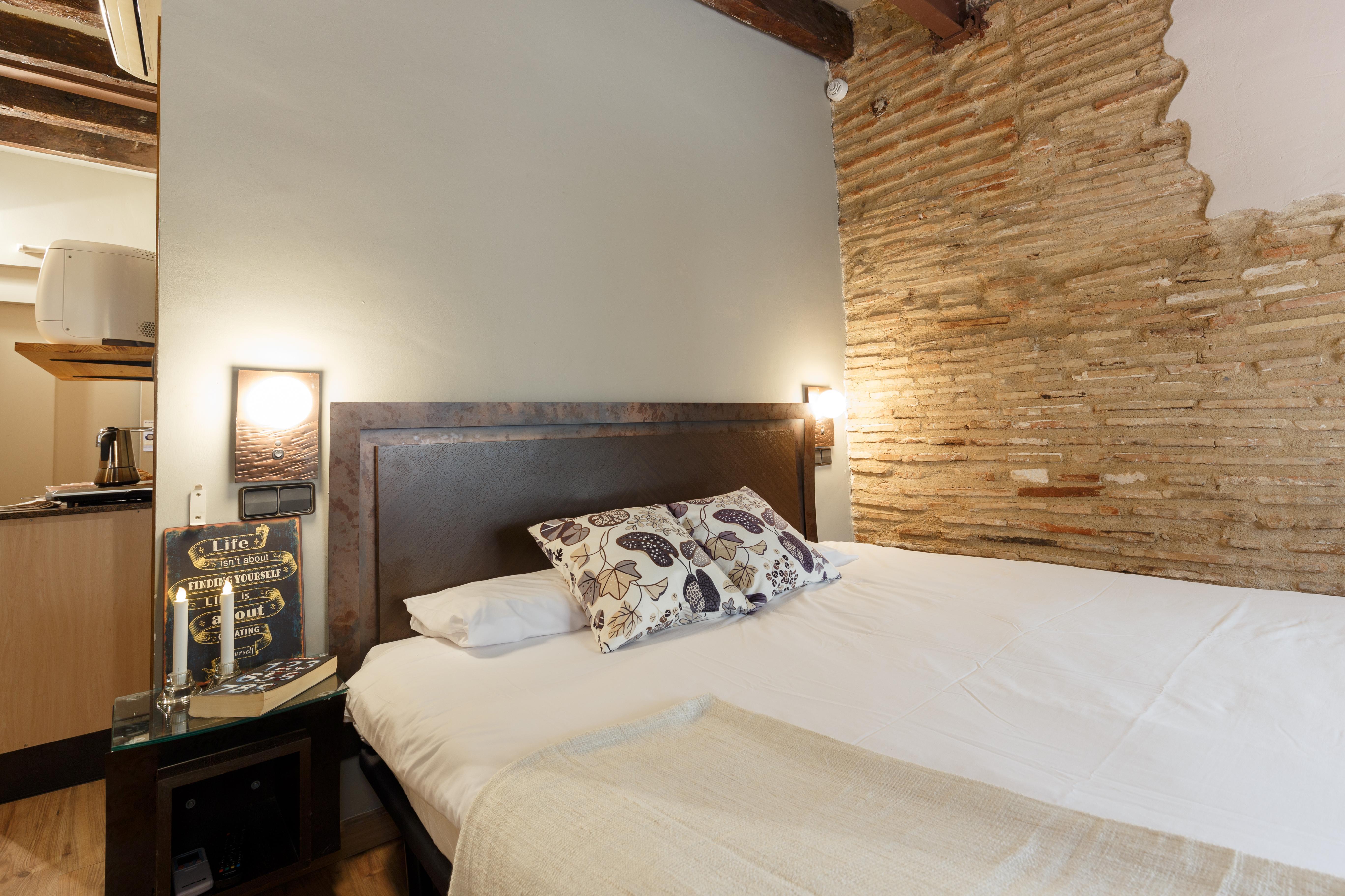 Ainb Picasso-corders Apartamento *