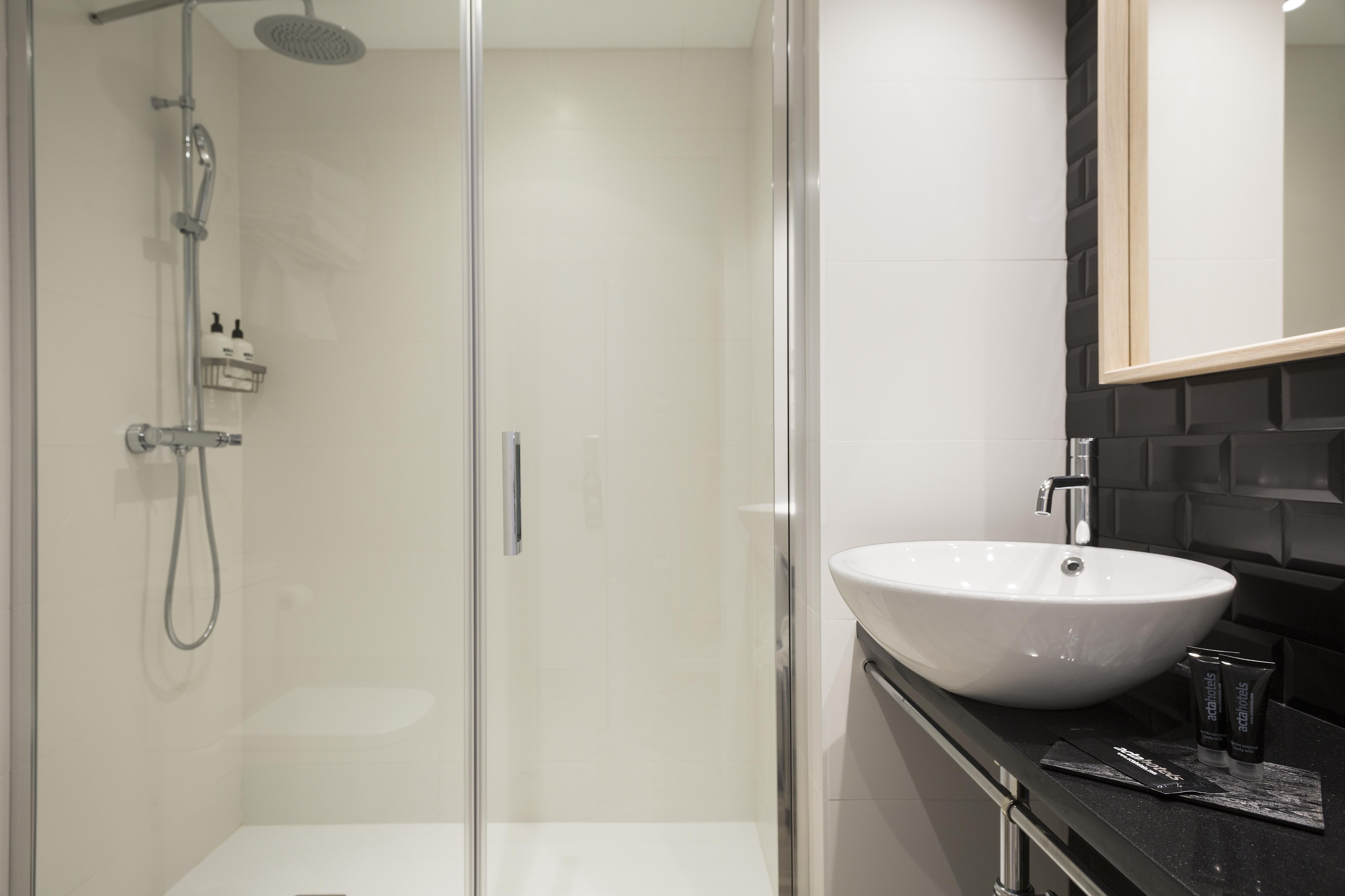 Acta Bcn 40 Hotel 2*