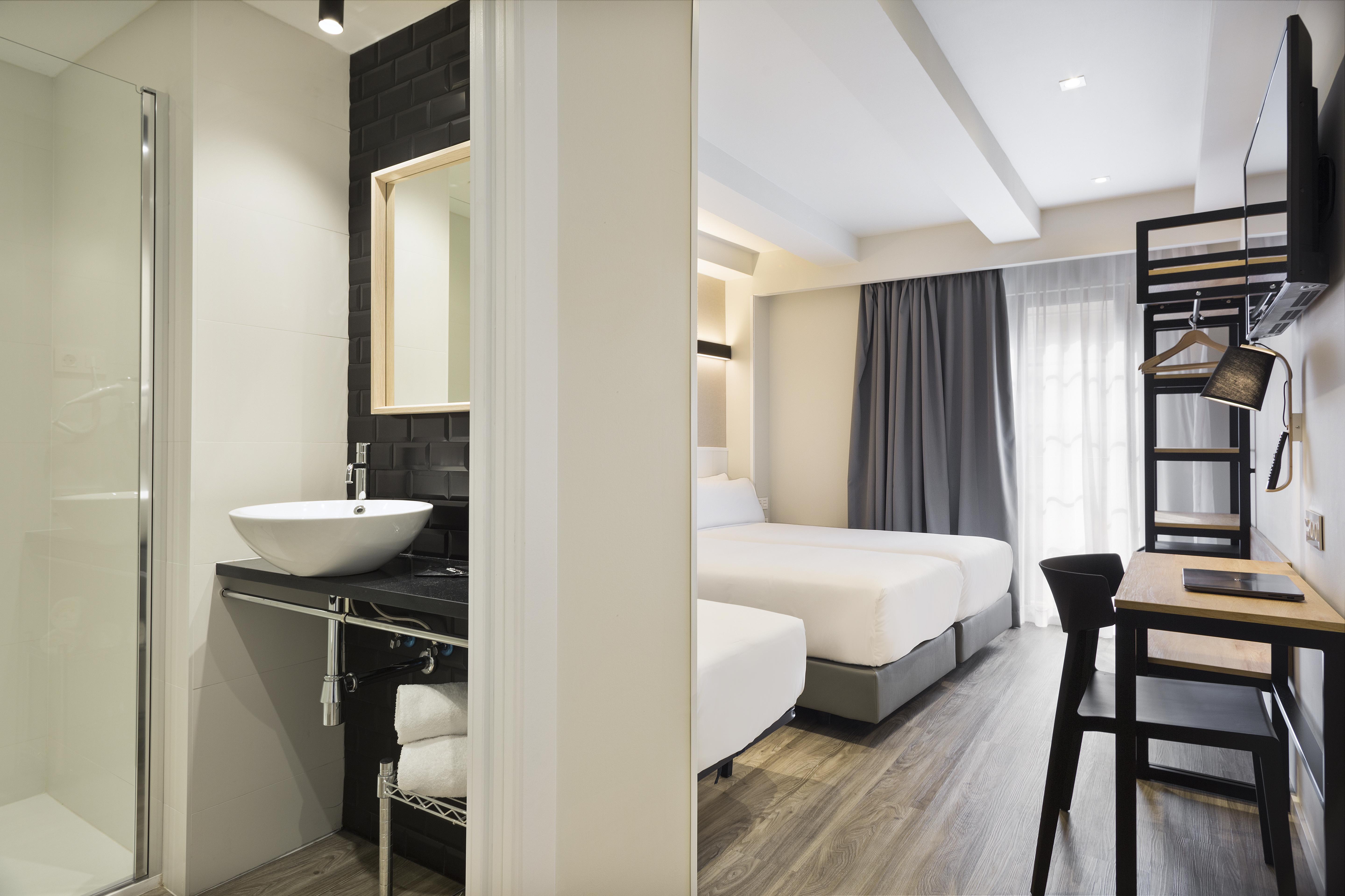 Hotel Acta Bcn 40 2*