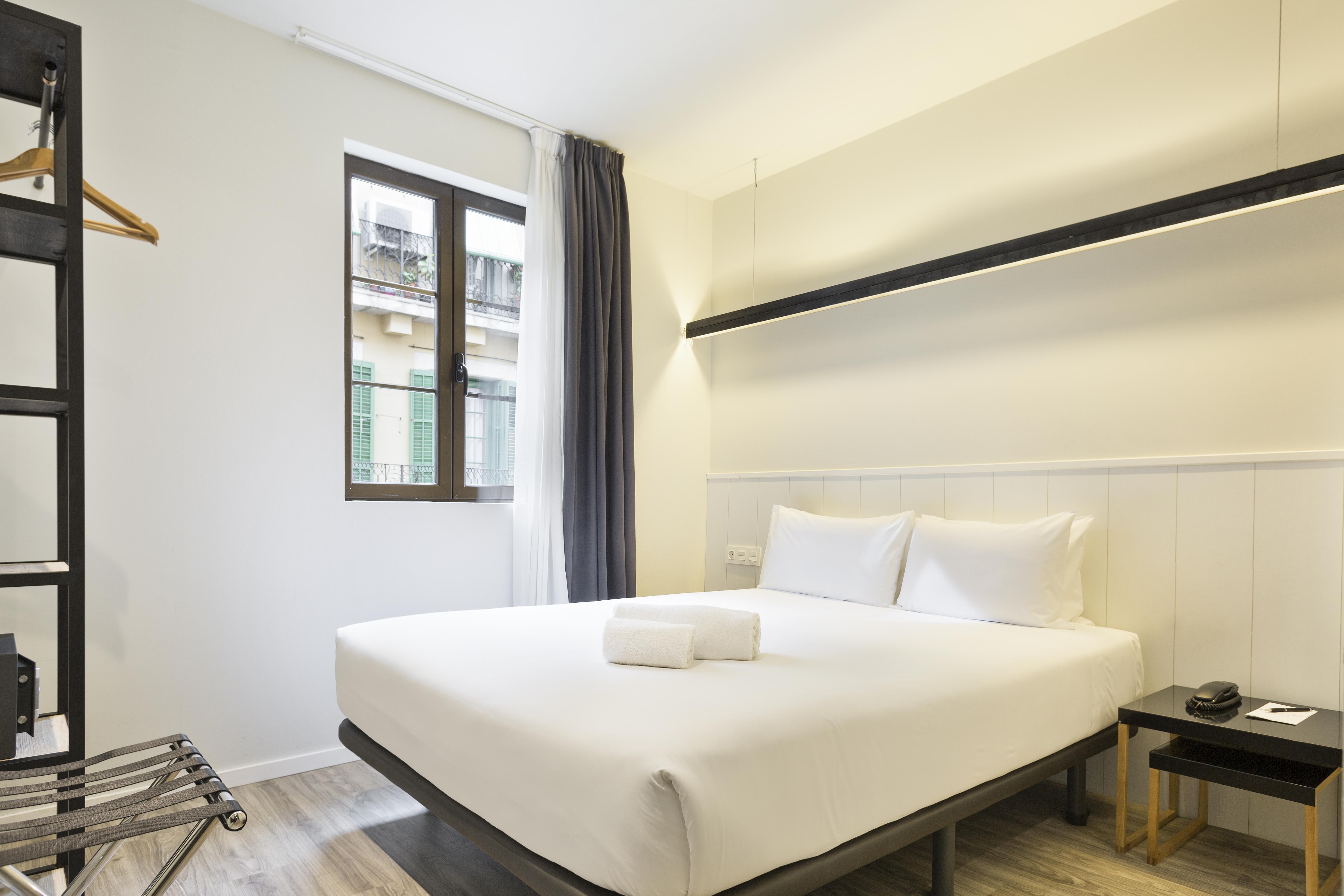 Acta Bcn 40 Hotel Barcelona
