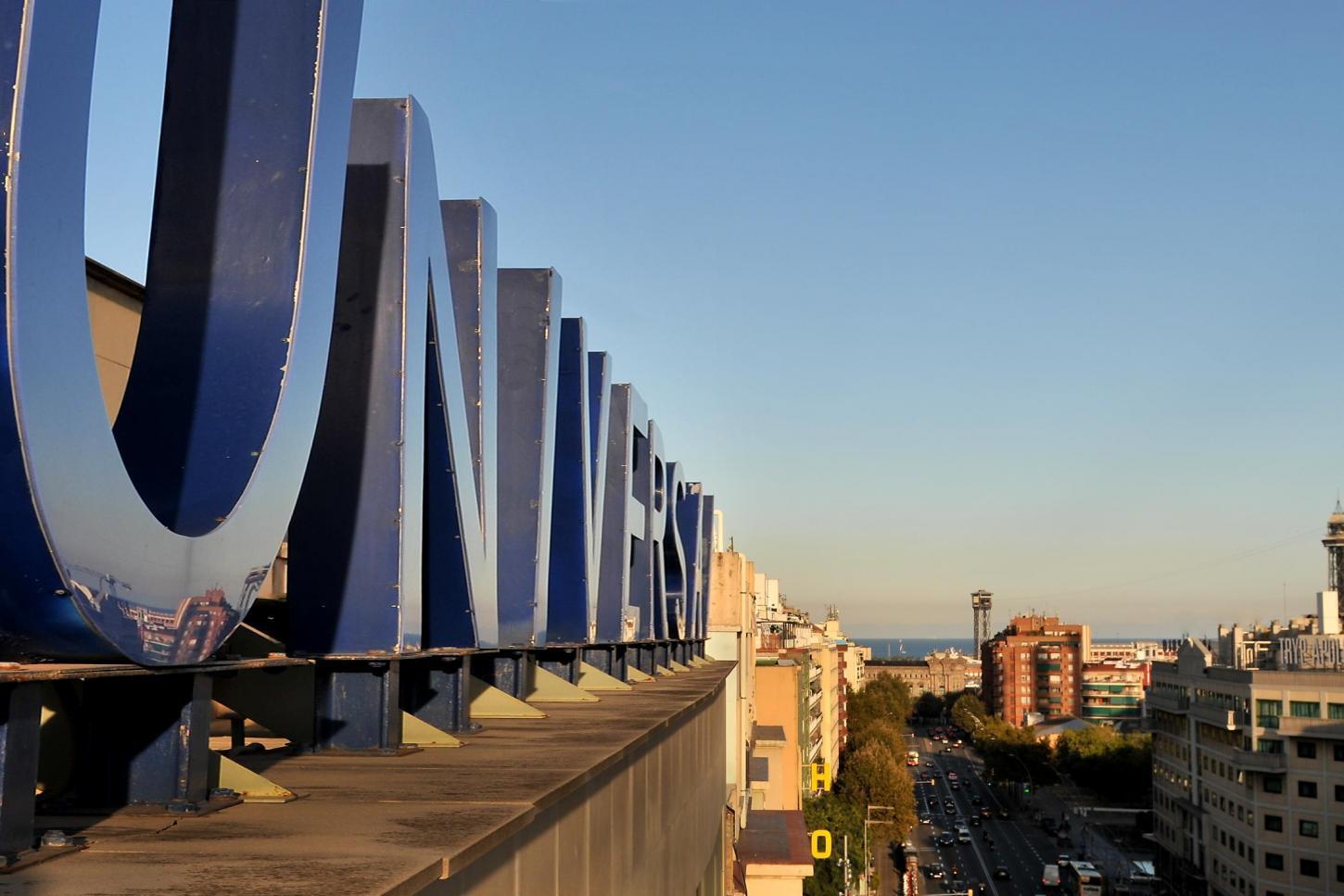 Universal Hotel