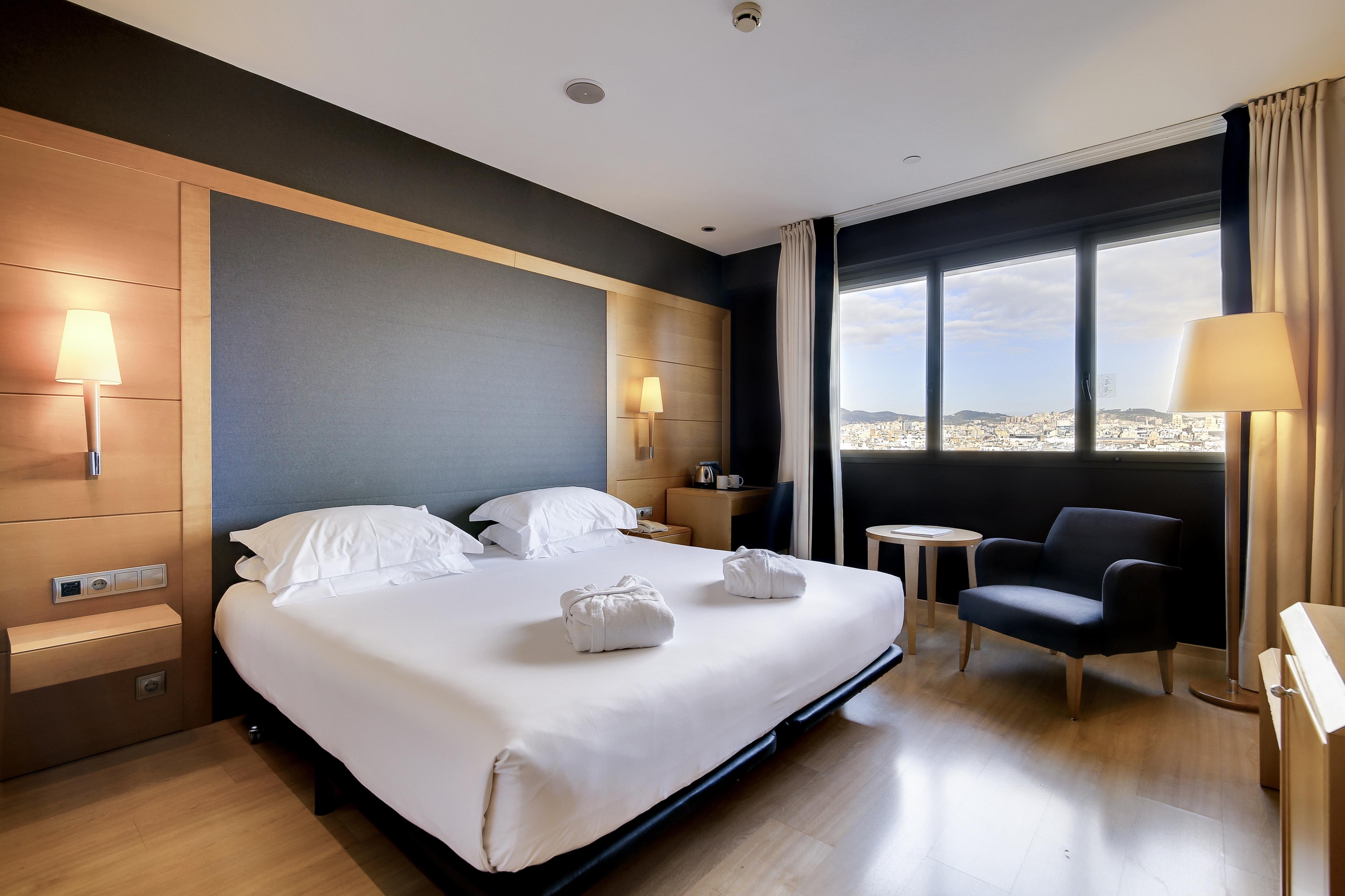 Universal Hotel 4*