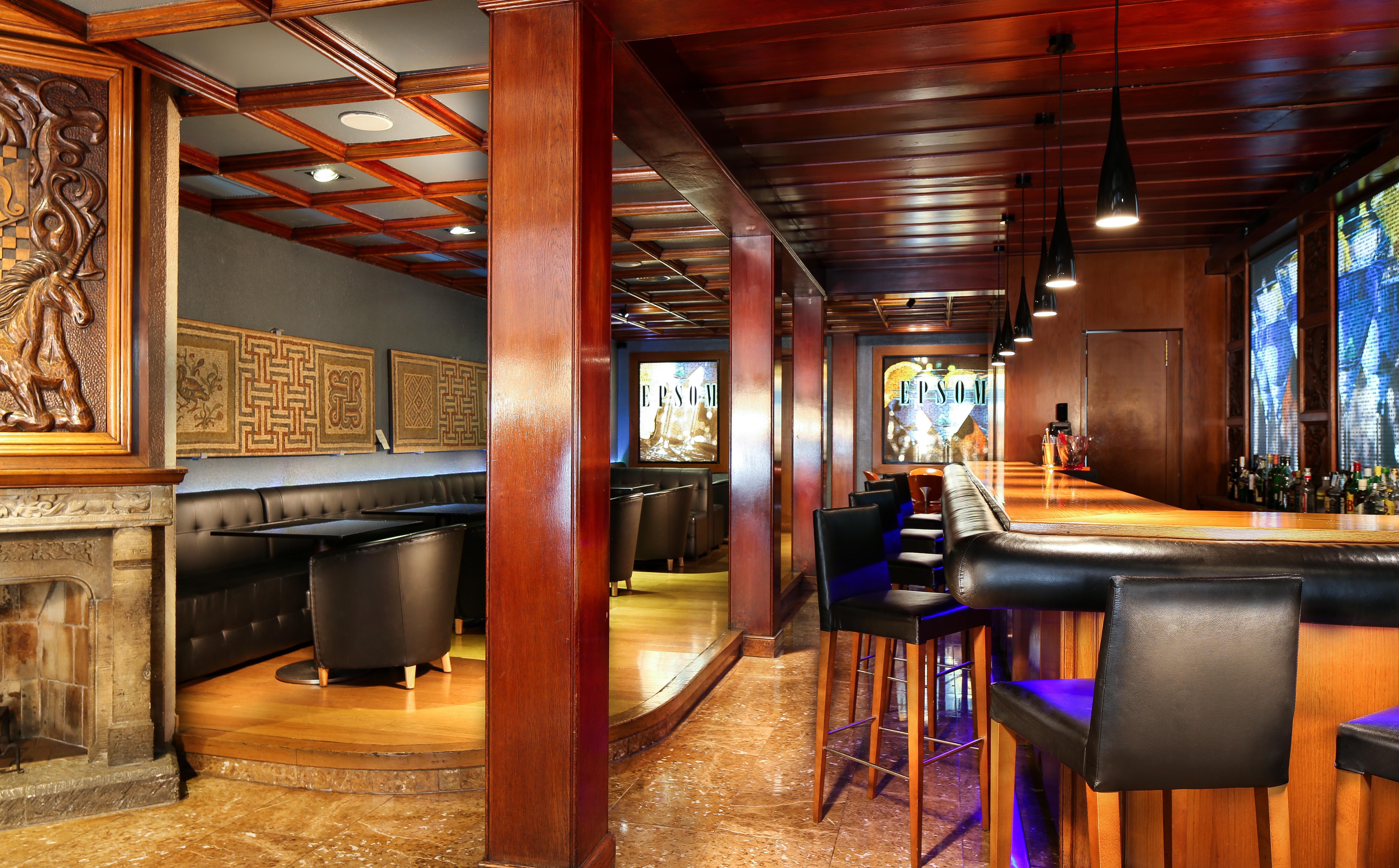 Hotel Gran Derby Suites, A Small Luxury Of The World Barcelona