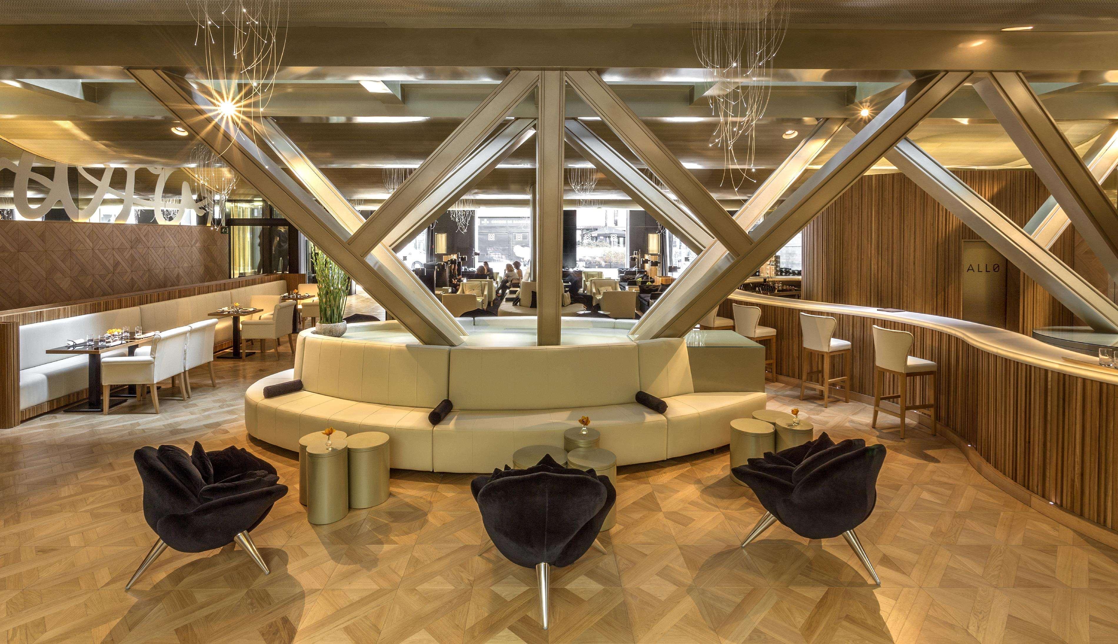 Monument Hotel 5*