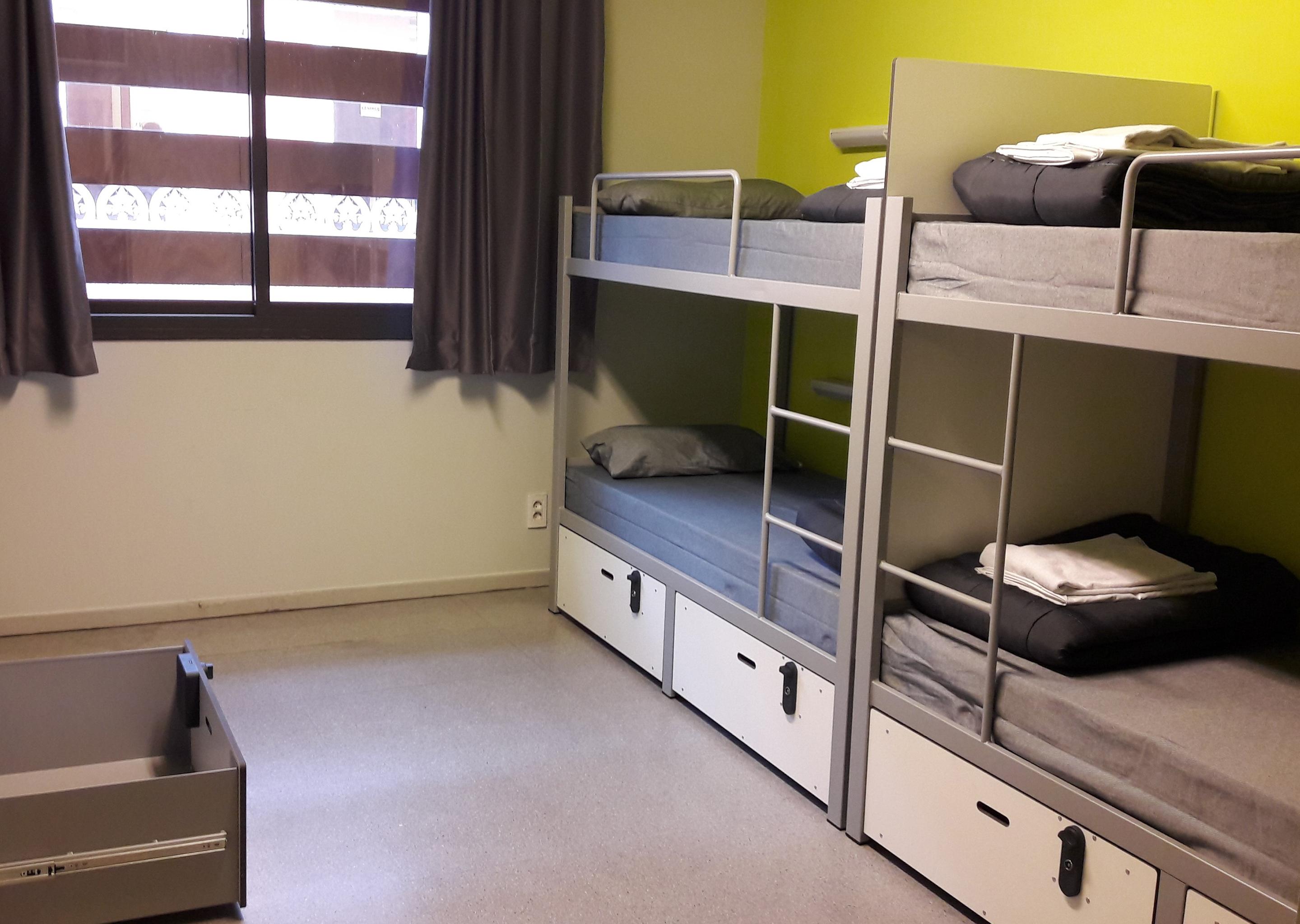Pere Tarres Hostel