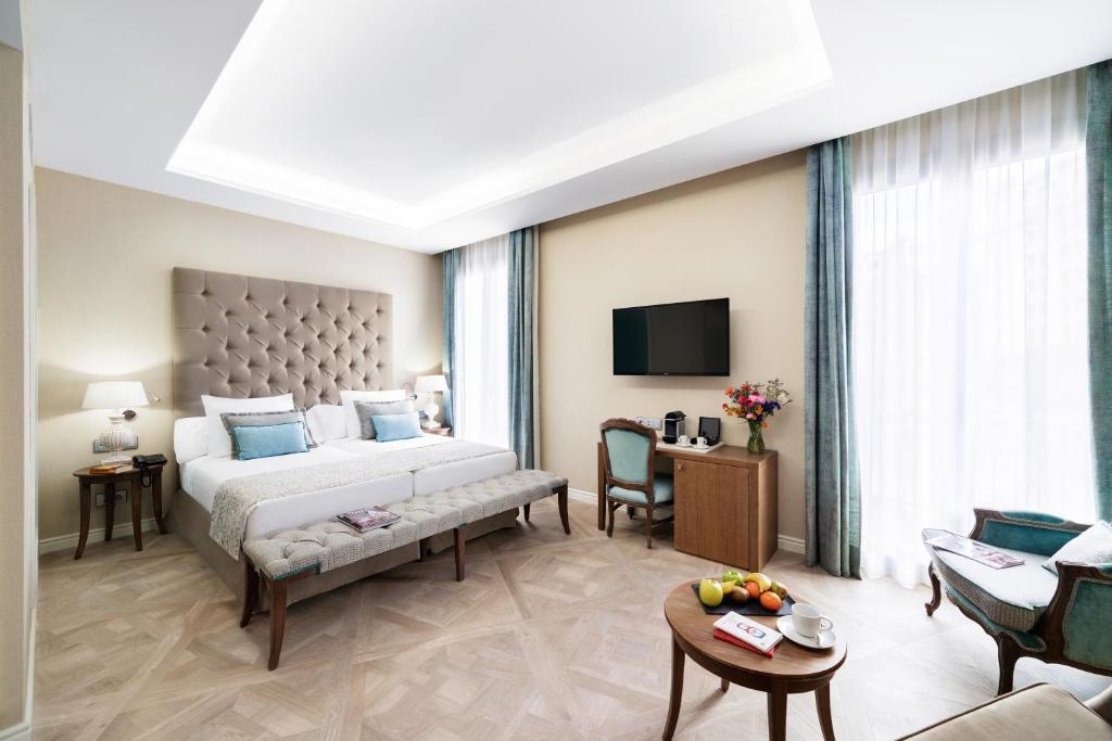 Hotel Lamaro