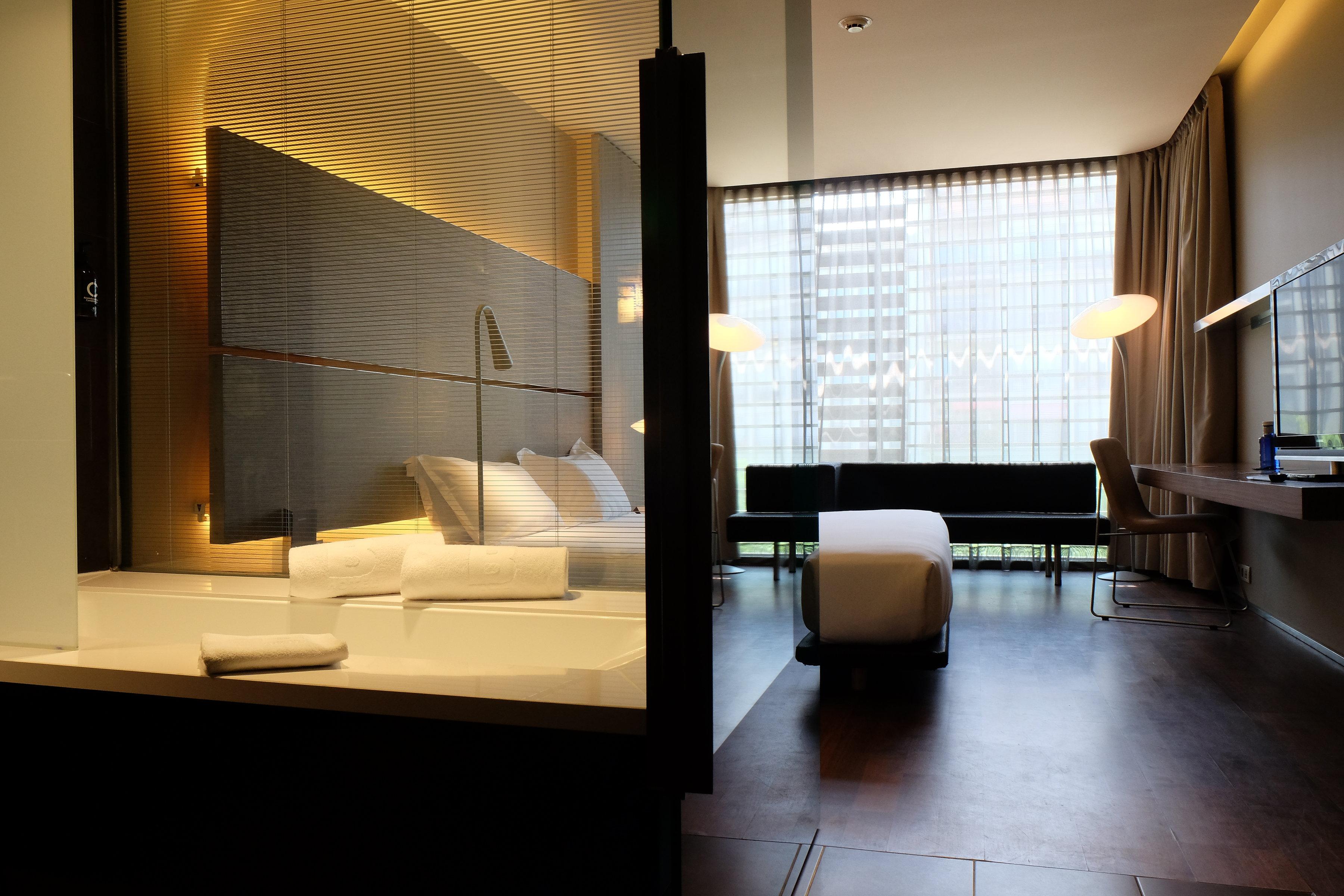 B Hotel 3*