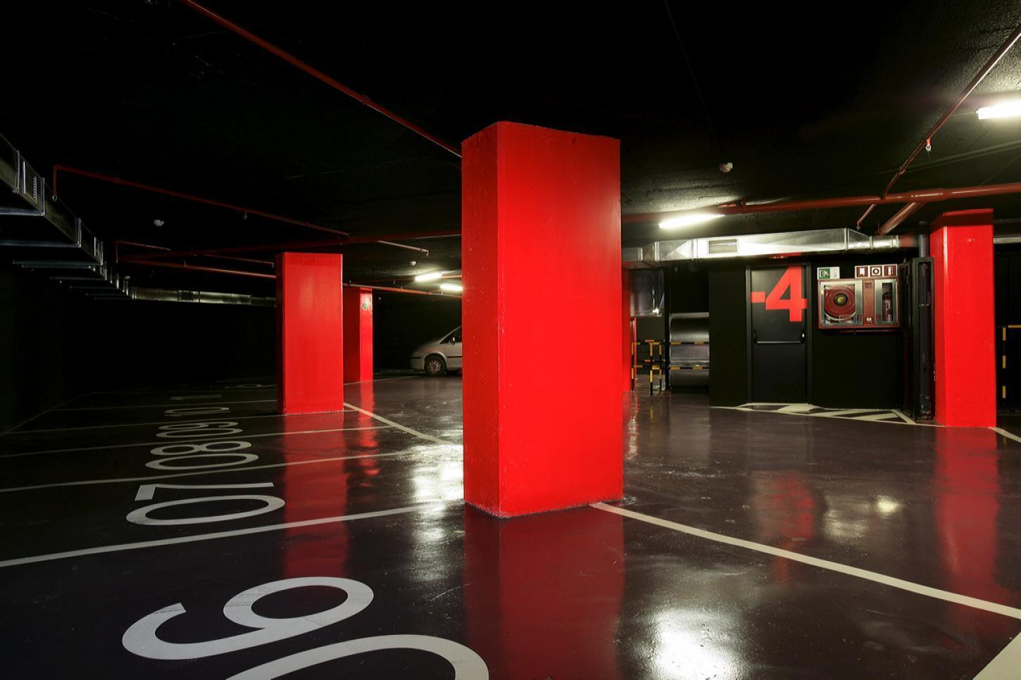 B Hotel 3*