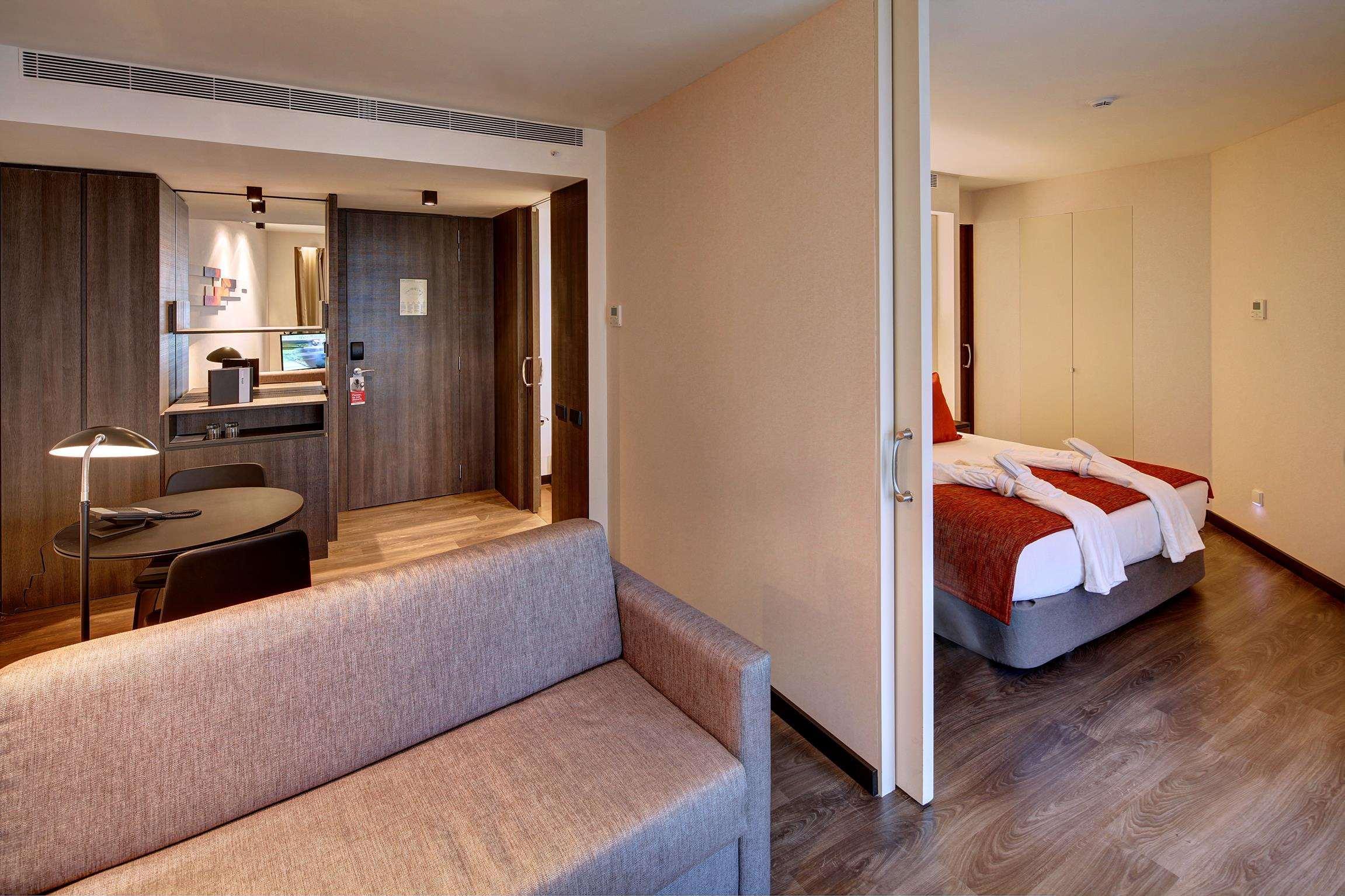Hotel Olivia Balmes 4*