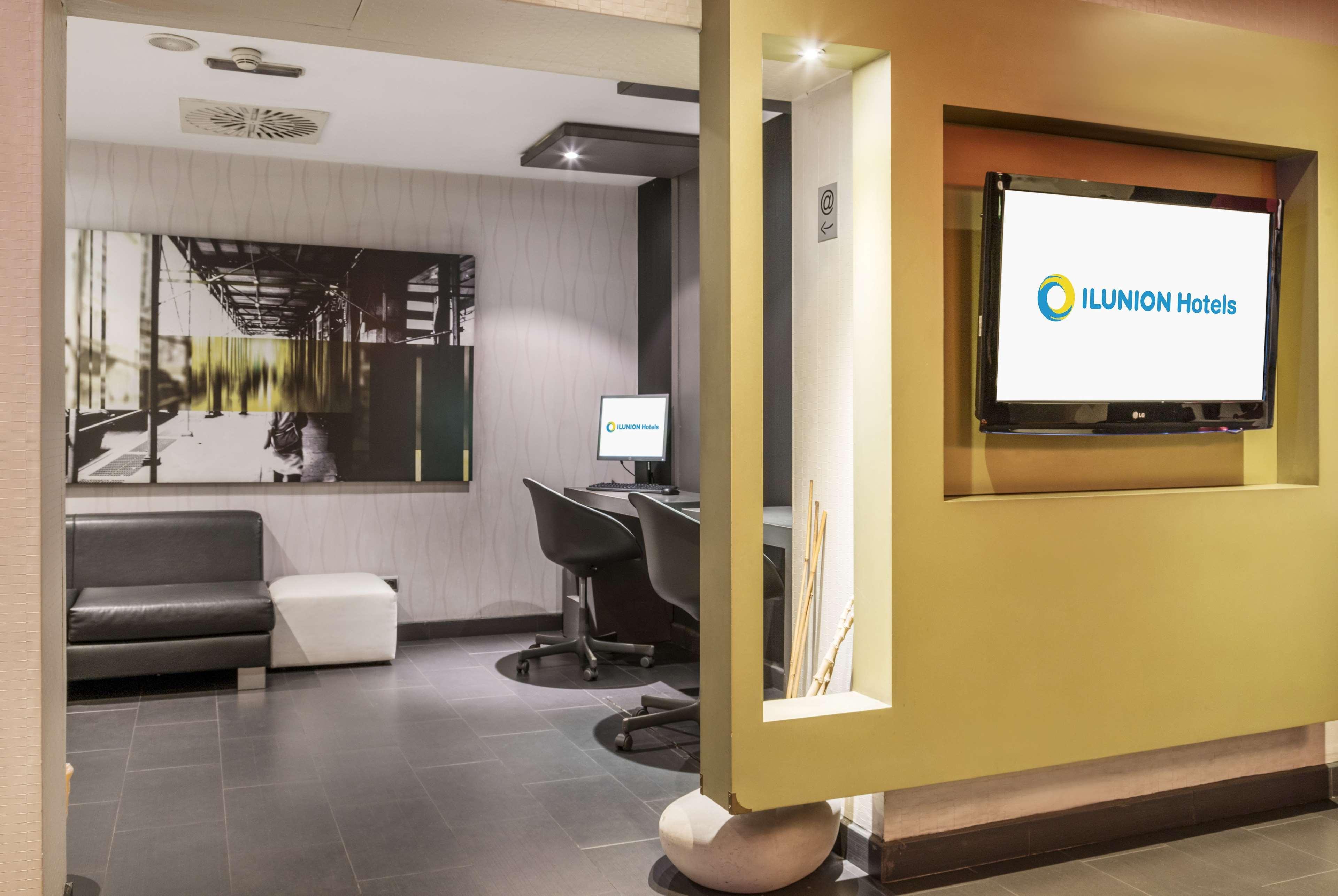 Ilunion Almirante Hotel 4*