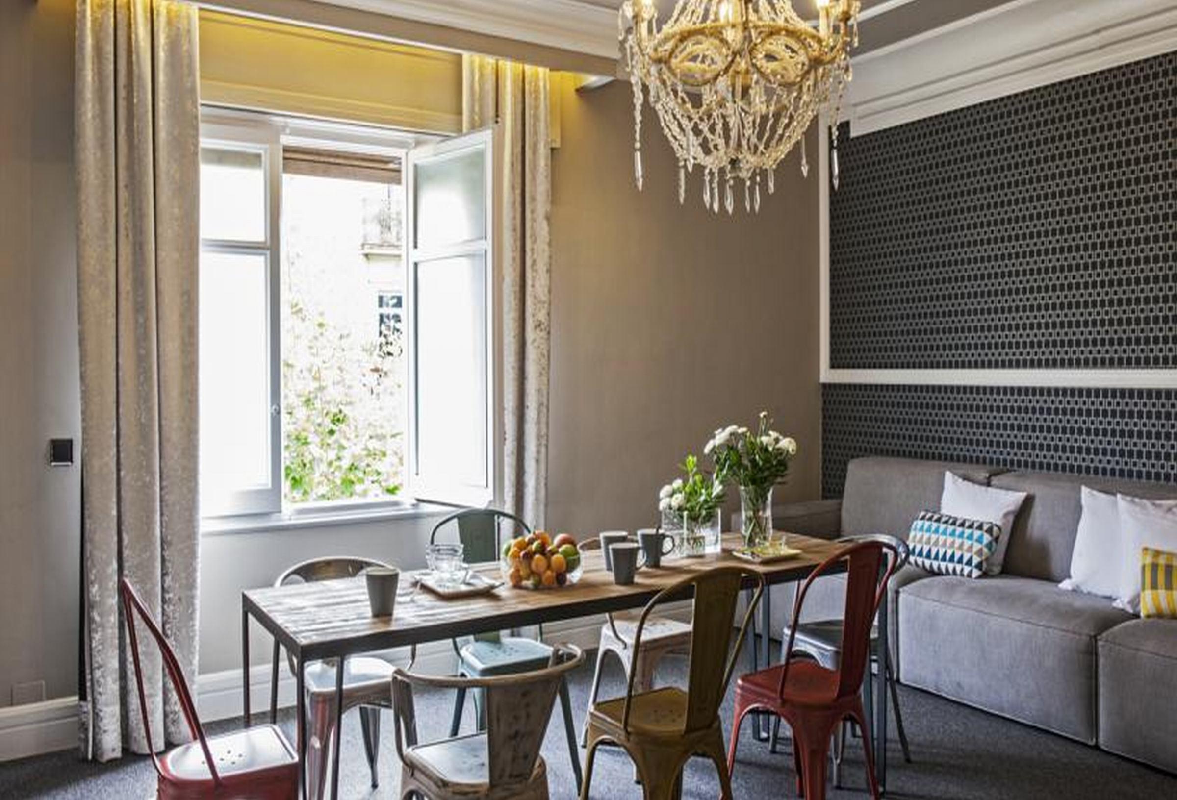 Hotel Ainb Eixample-muntaner 2*