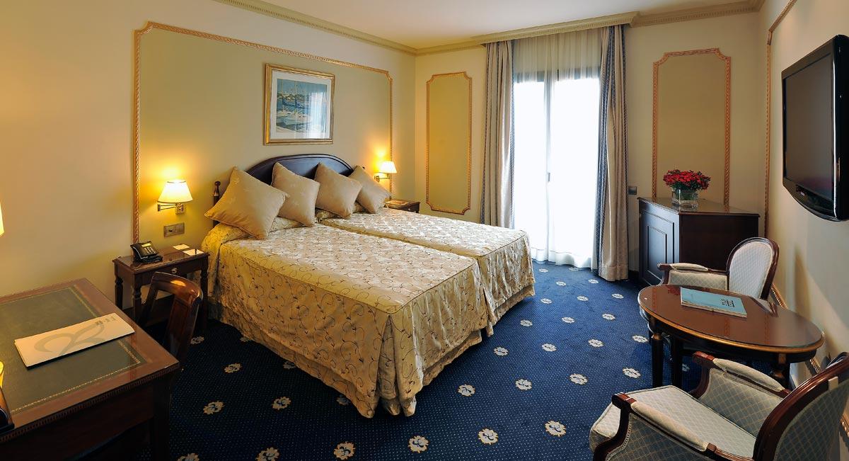 Roger De Llúria Hotel 4*