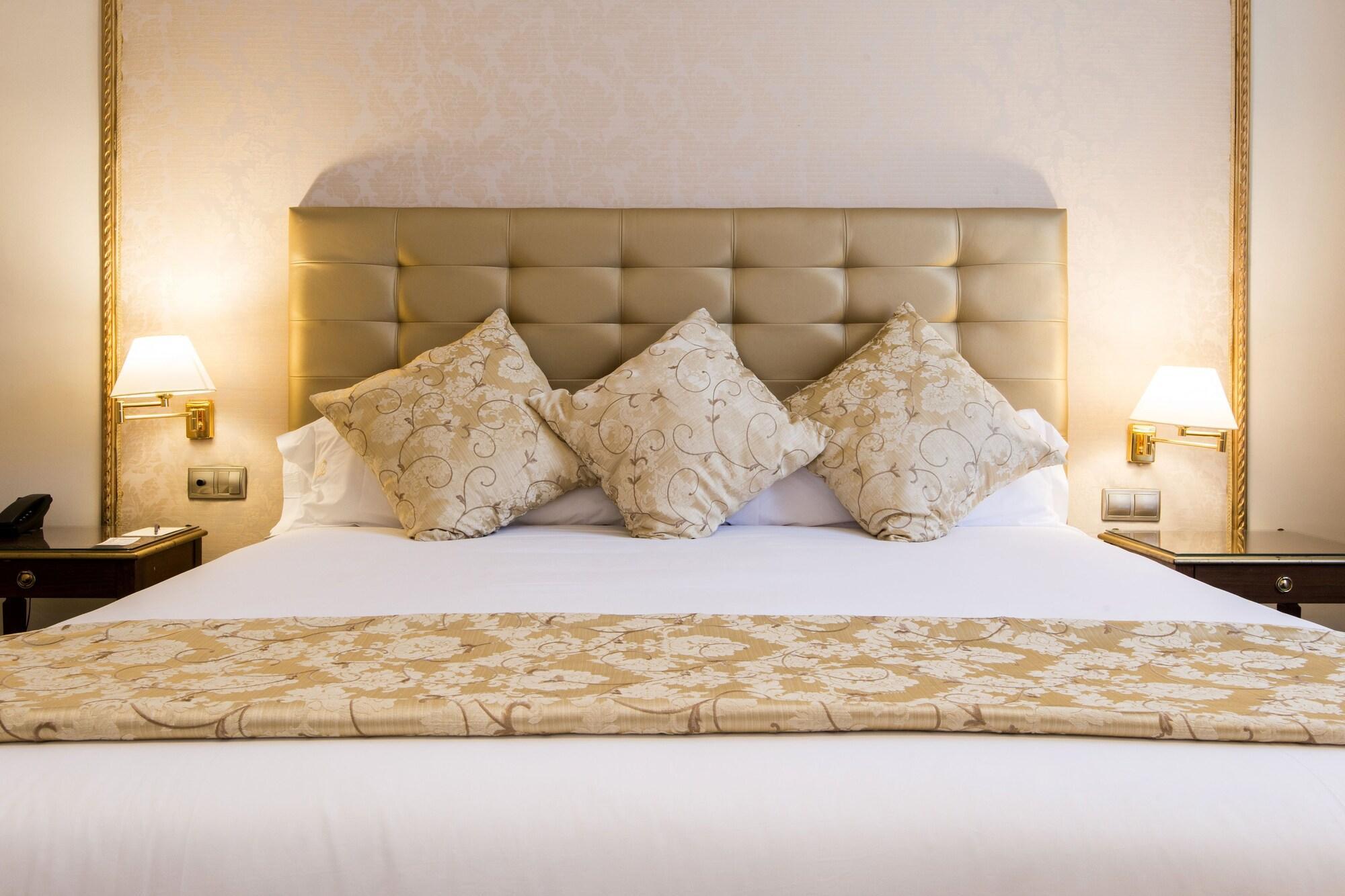 Hotel Roger De Llúria 4*