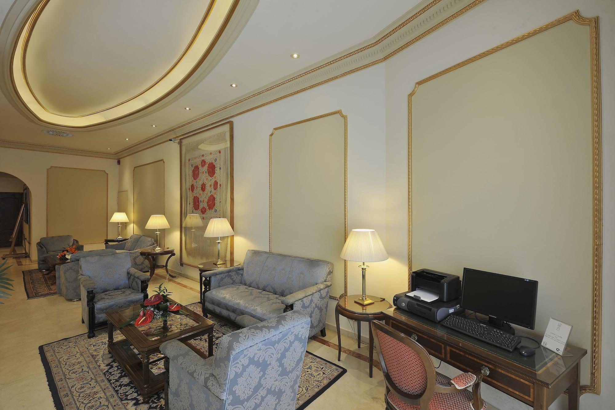 Roger De Llúria Hotel 4*