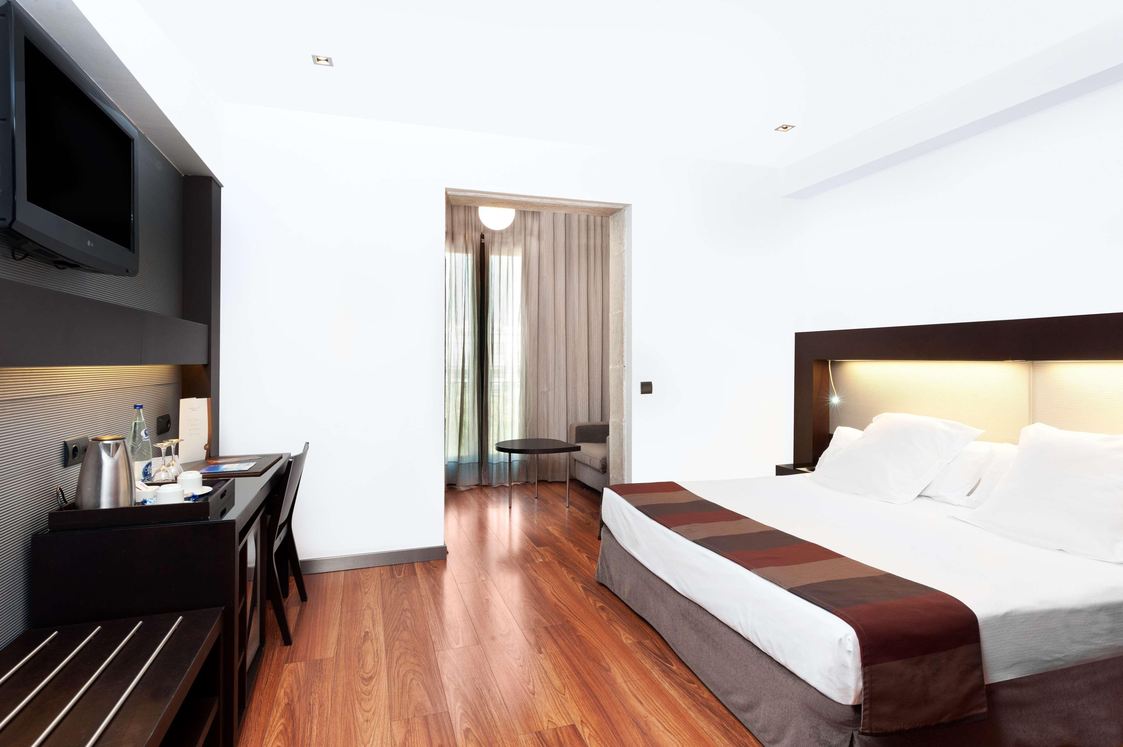 Hotel Catalonia Port