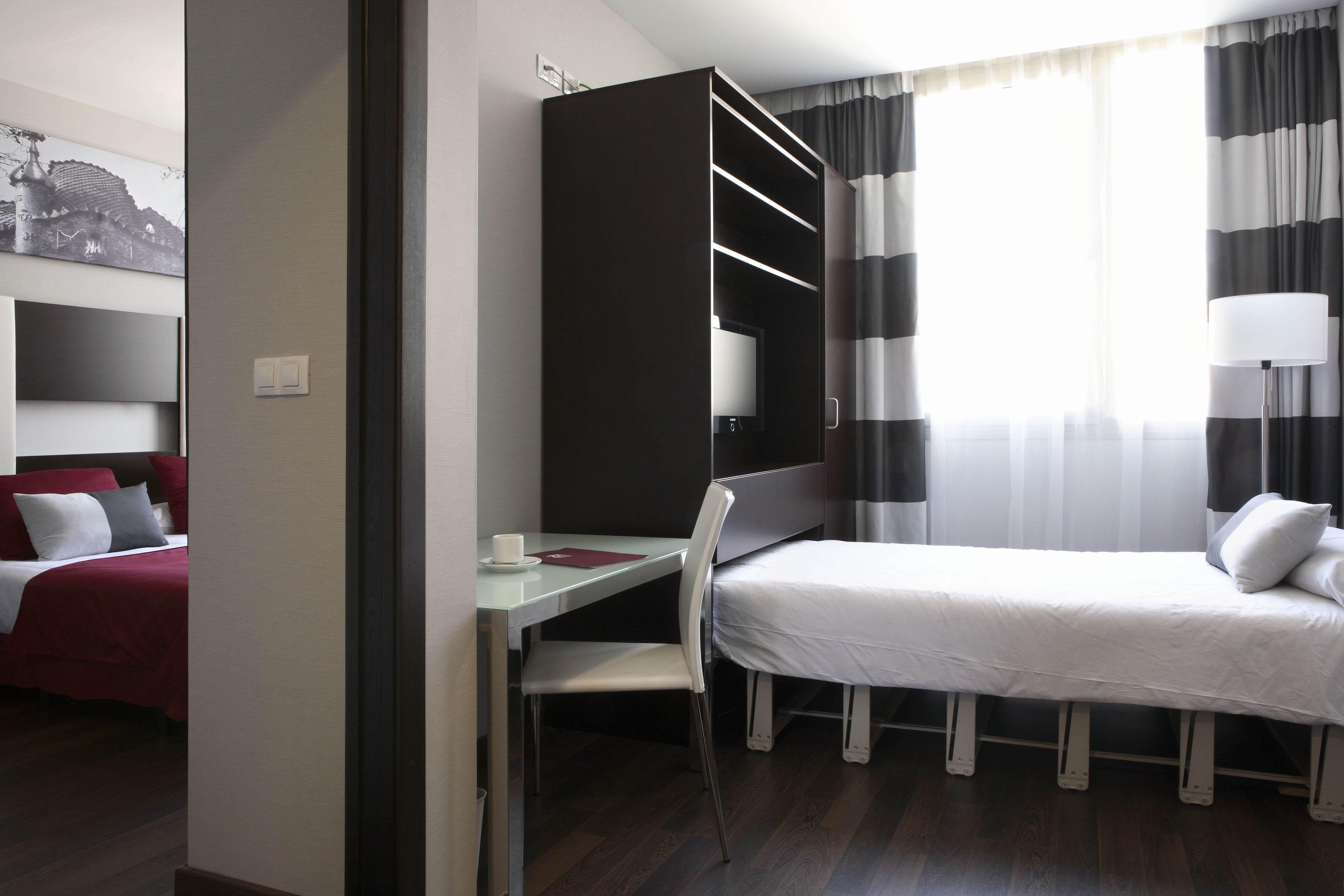 & Olimpica 4* Barcelona