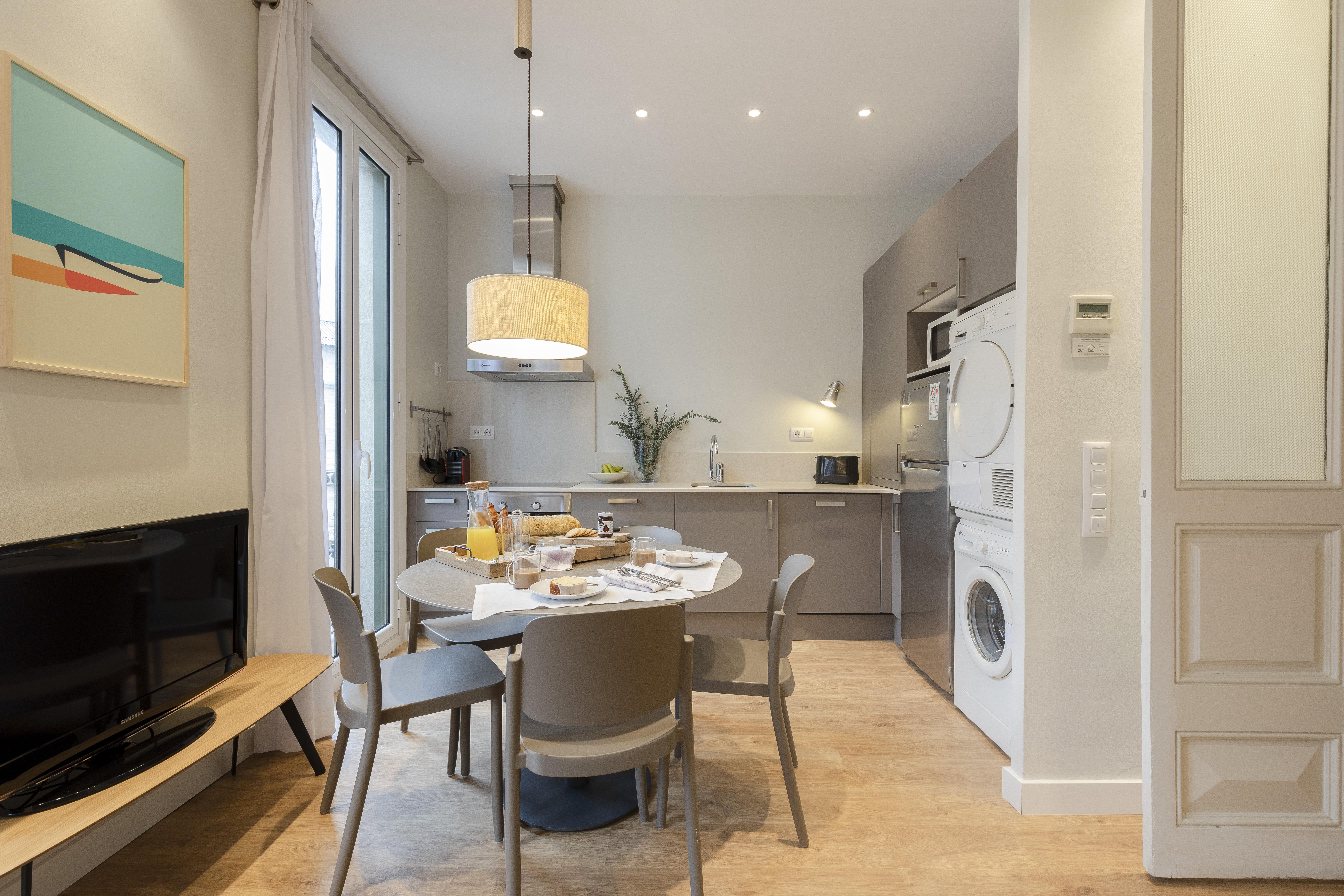 Aspasios Urquinaona Design Apartamento *
