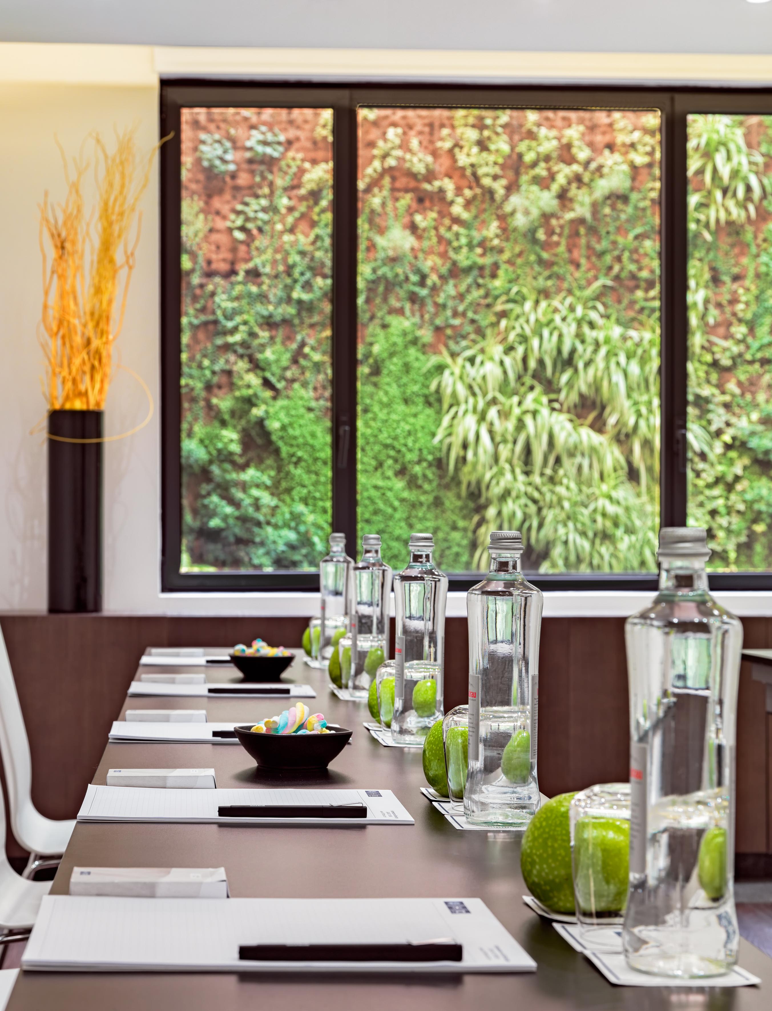 H10 Urquinaona Plaza 4* Barcelona