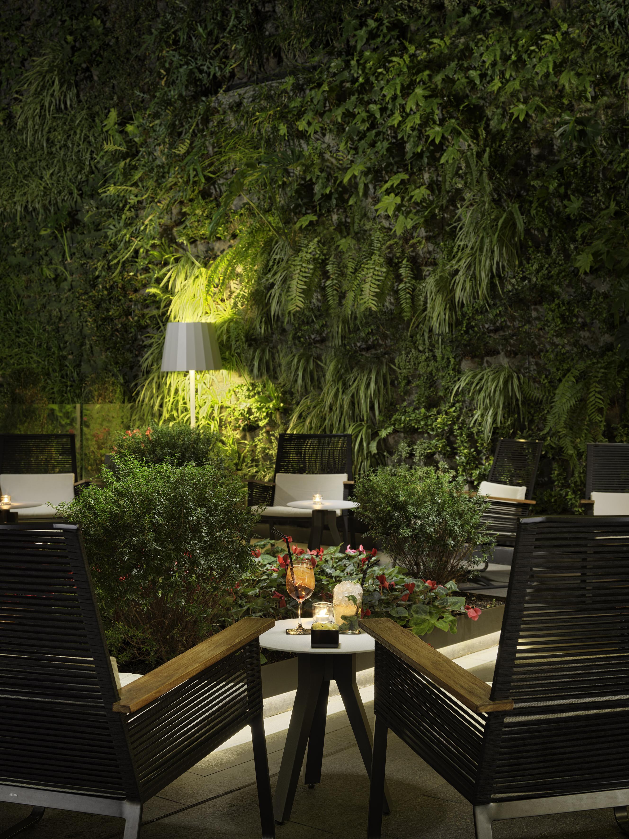 H10 Urquinaona Plaza 4* Barcelona