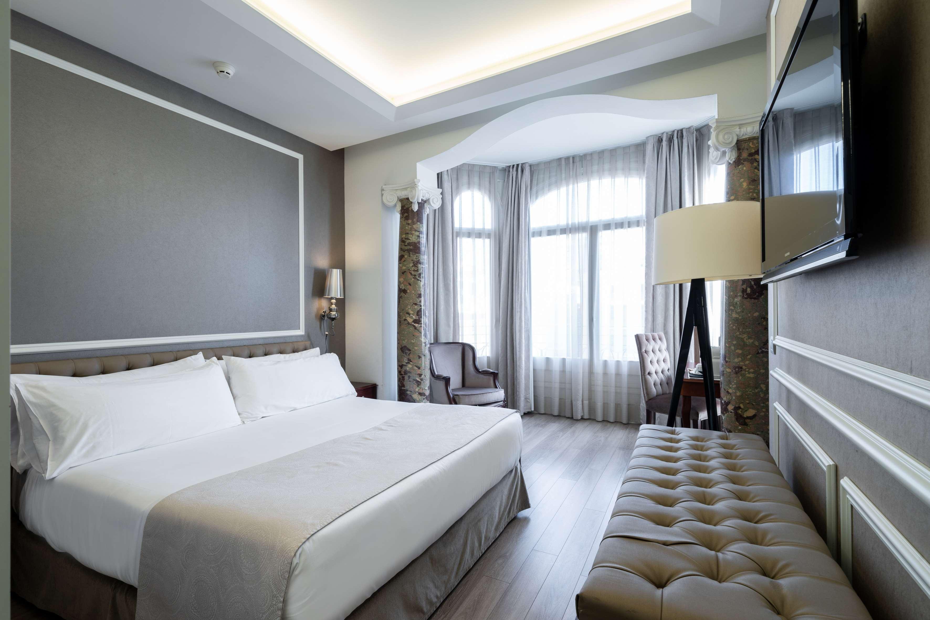 Hotel Catalonia Passeig De Gracia 4* Sup