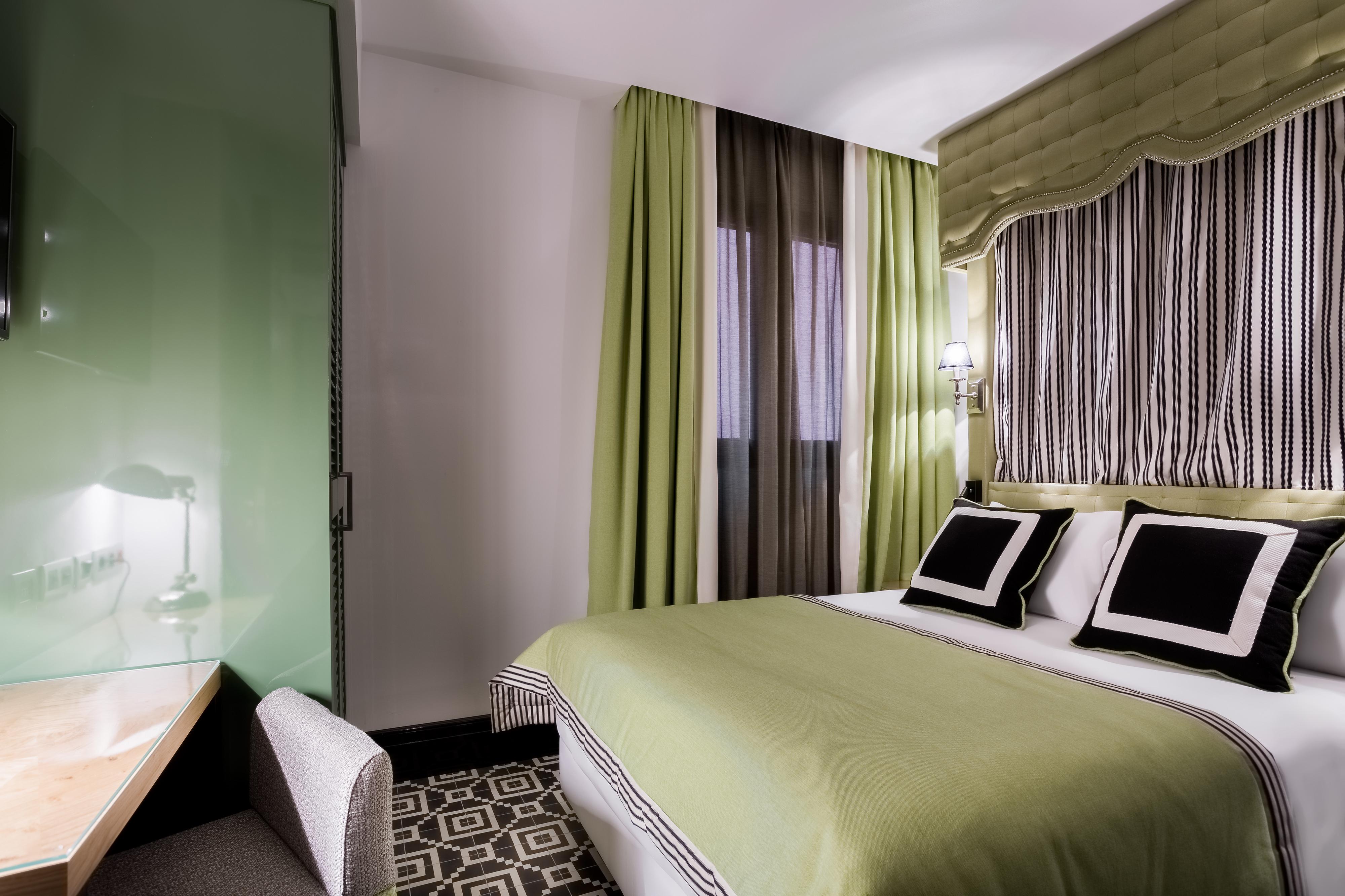 Mate Anna, Hotel 4*