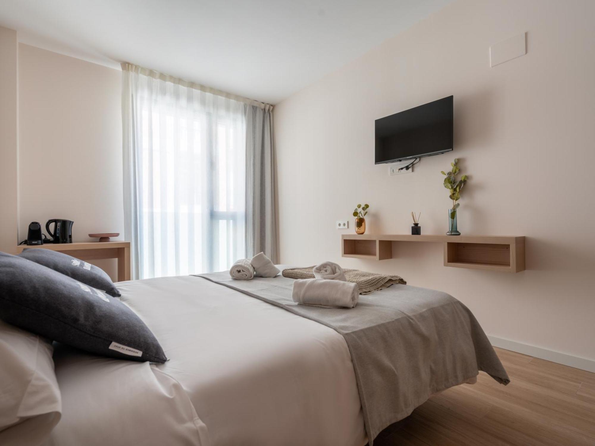 Limehome Carrer De Besalú 82 * Barcelona