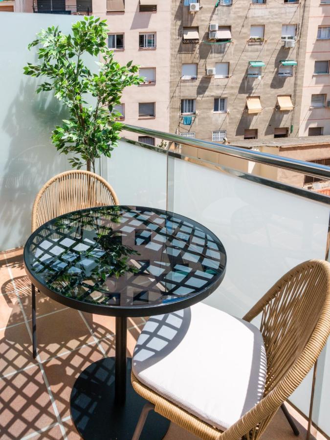 Hotel Limehome Carrer De Besalú 82