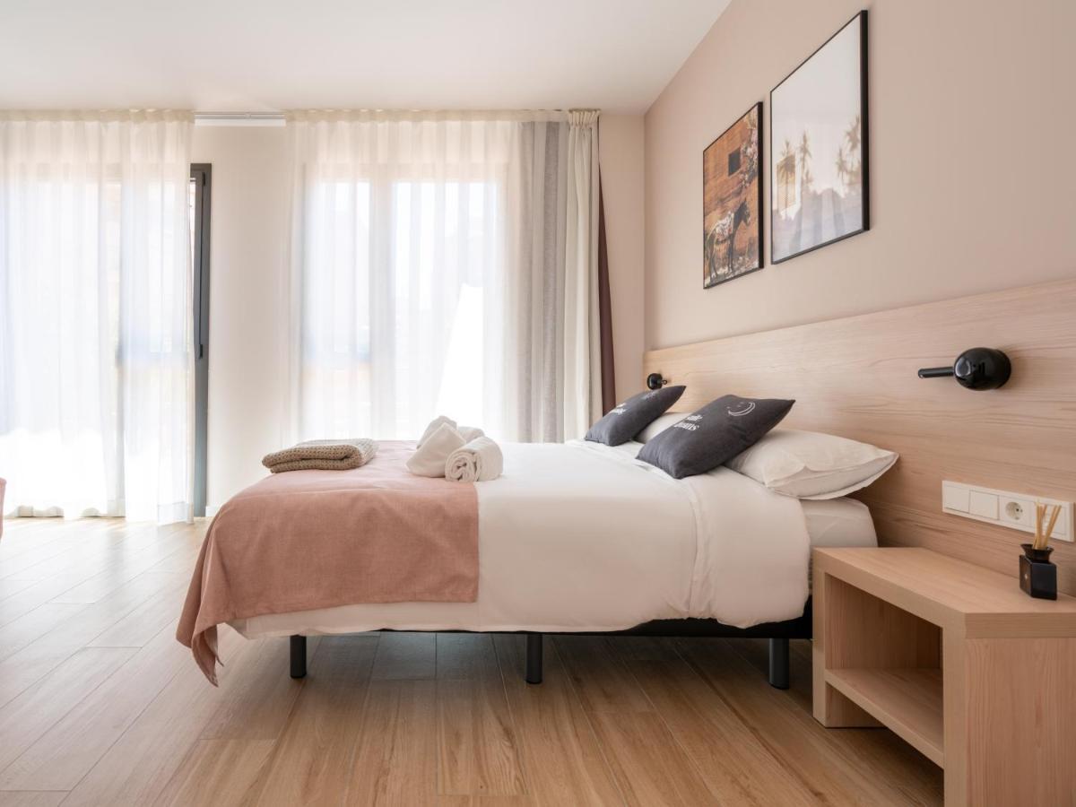 Limehome Carrer De Besalú 82 * Barcelona