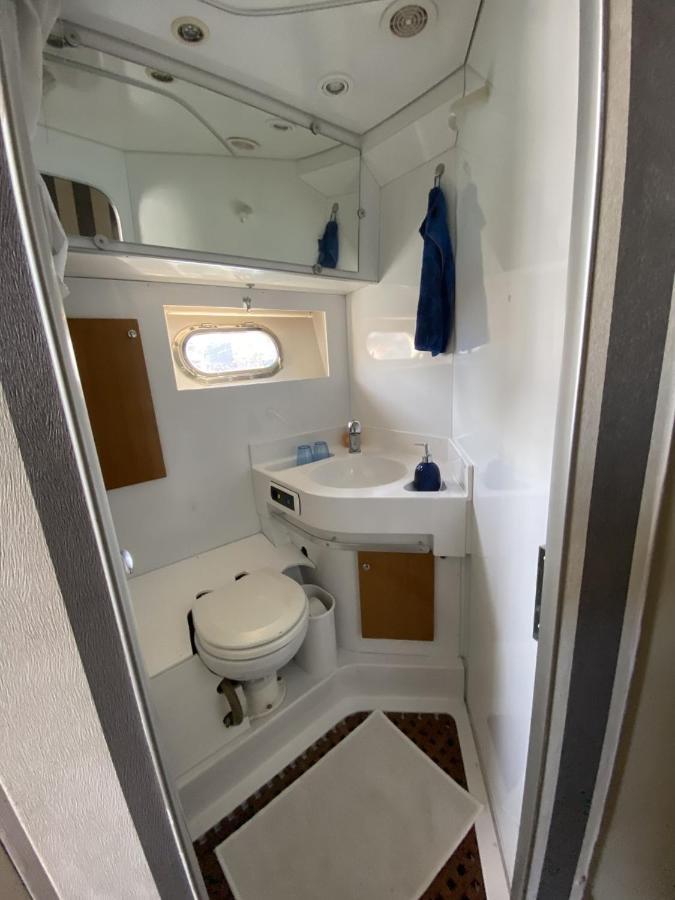 Napao Hotel en barco Barcelona