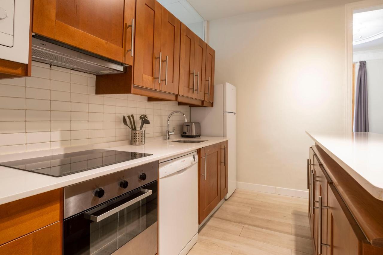 Aspasios Gracia Apartamento
