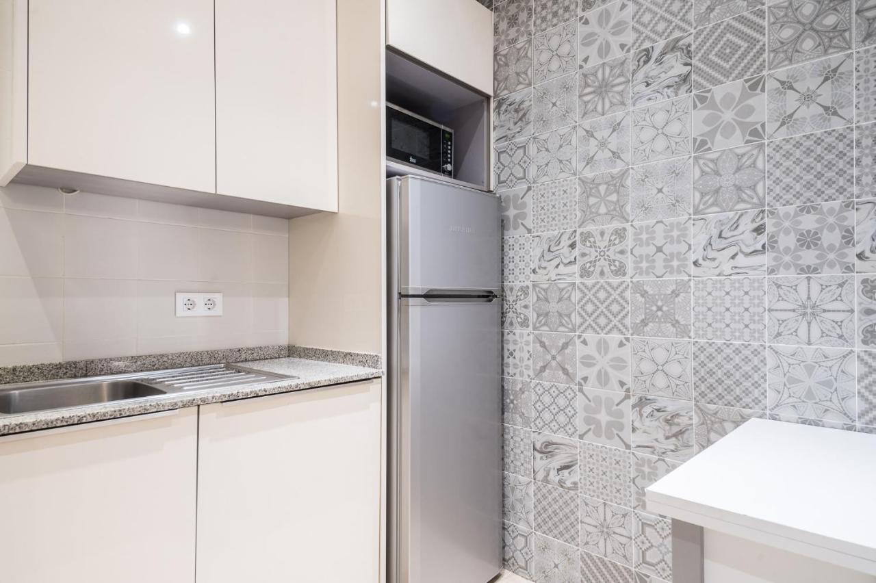 Spacious 3 Bed In The Heart Of Sant Antoni Apartamento *