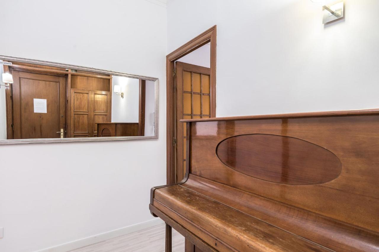 Apartamento Spacious 3 Bed In The Heart Of Sant Antoni Barcelona