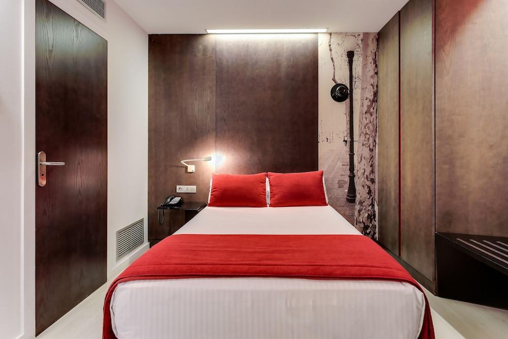 Sercotel Rosellón Hotel 4*