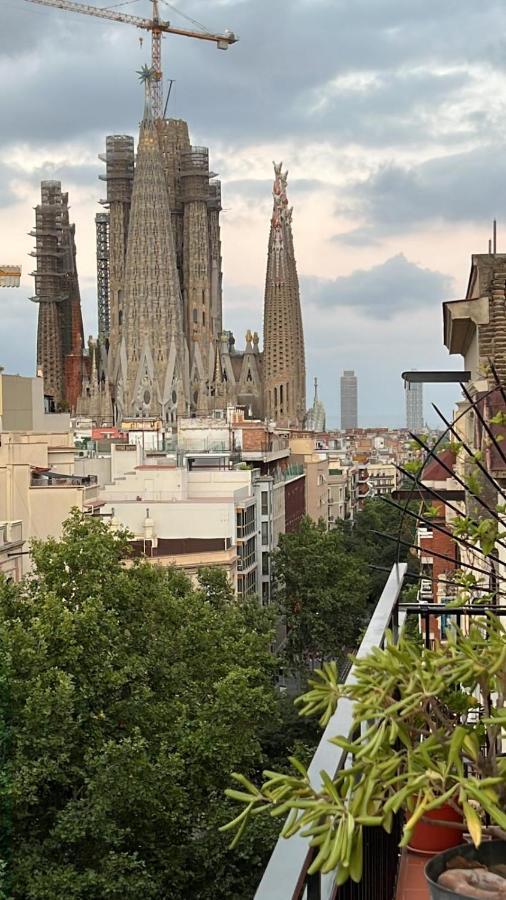 Lovely & Sky View Sagrada Familia Apartamento