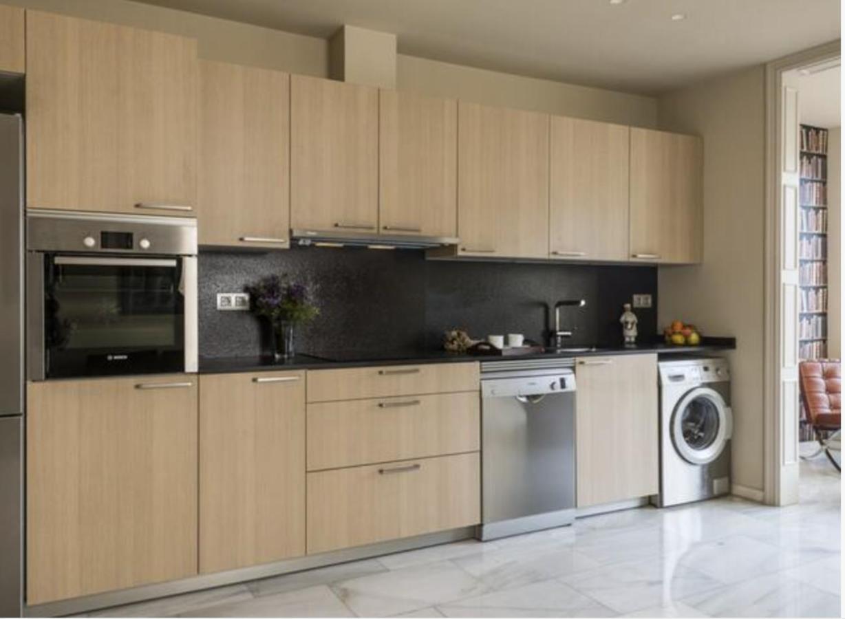 Glocal Apartment *