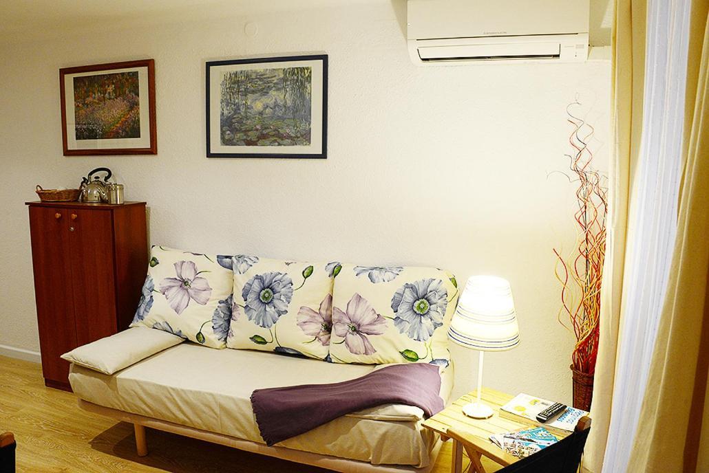 Apartamento Economic Rambla Suites