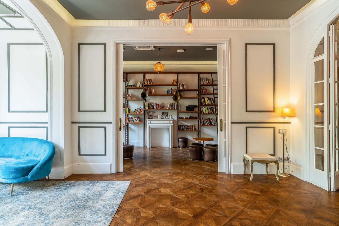 Casa Gracia Hostal *
