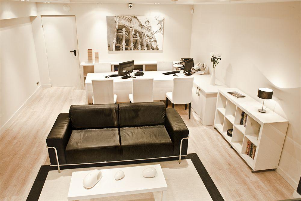 Up Bcn Apartment