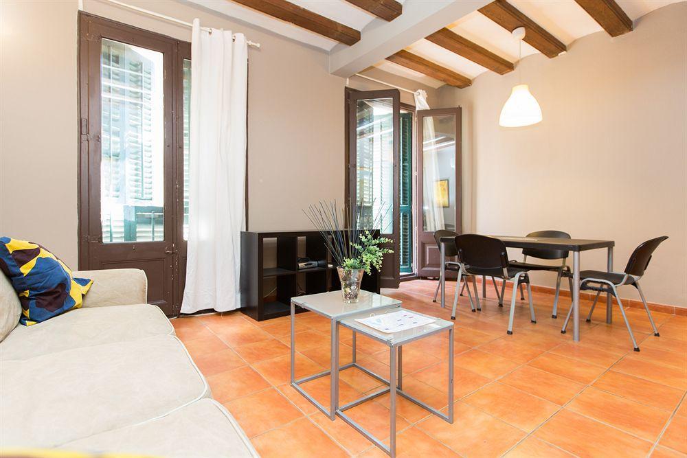 Ainb Raval Hospital Apartamento Barcelona
